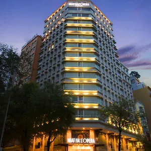 纳特哈l'歌剧酒店 酒店