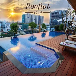 4* Hotel Lotus Saigon