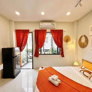 Lalahouse Spring - Saigon Center 호치민