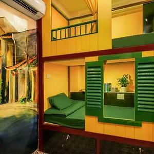Grandma Lu's Saigon Bui Vien Hostel