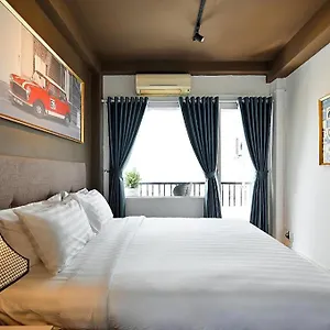 The Noble Swan Wood Park Otel