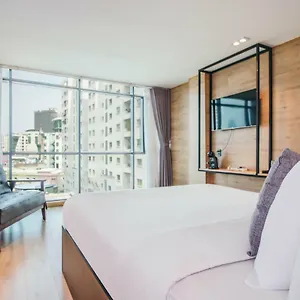 Chotel Pham Ngu Lao Hotel