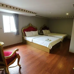 2* Hotel Bui Vien Walking Street